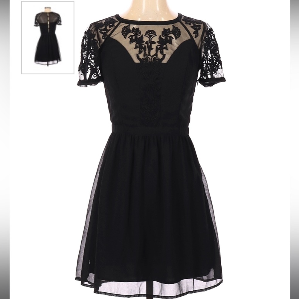 Kimchi Blue LBD Size 2